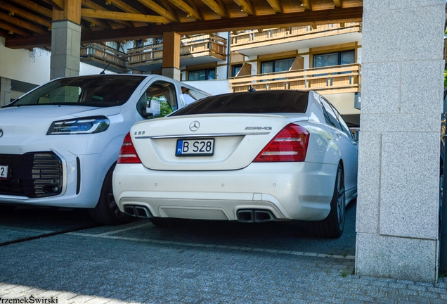 Mercedes-Benz S 63 AMG W221 2010