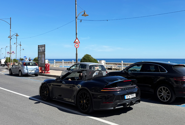 Porsche 992 Carrera 4 GTS Cabriolet MkII