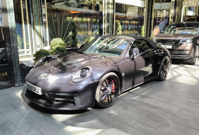 Porsche 992 Carrera GTS Cabriolet