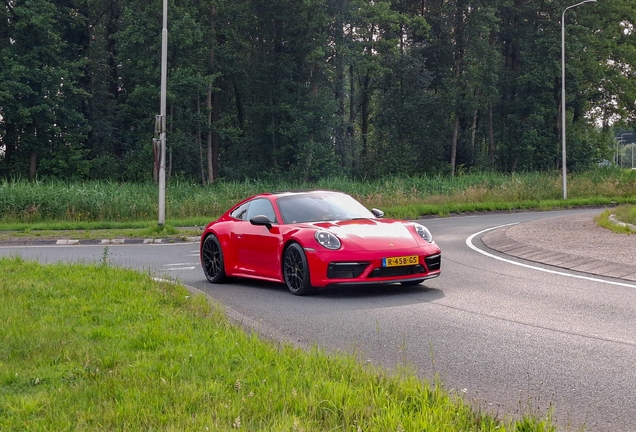 Porsche 992 Carrera S