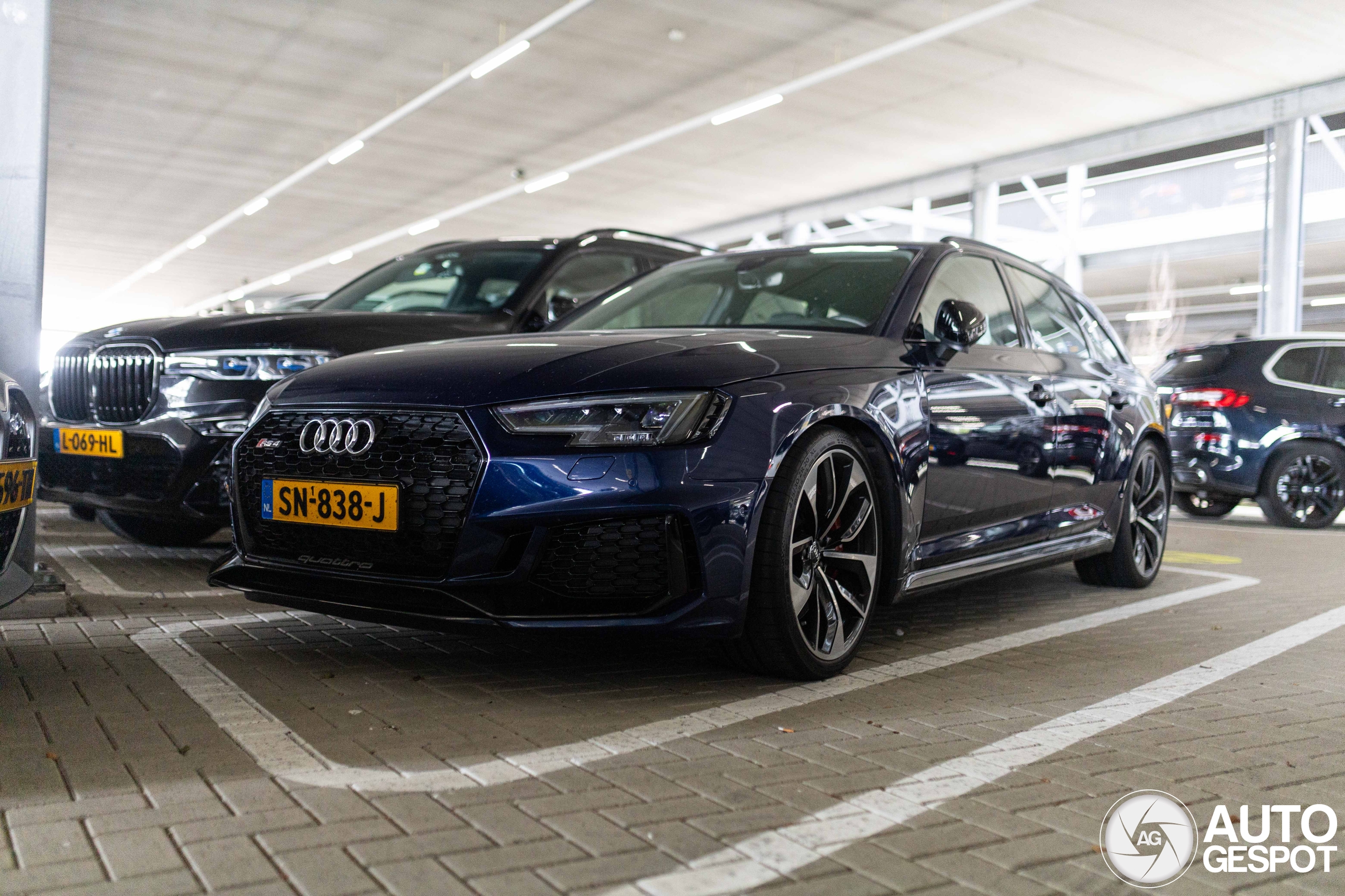 Audi RS4 Avant B9