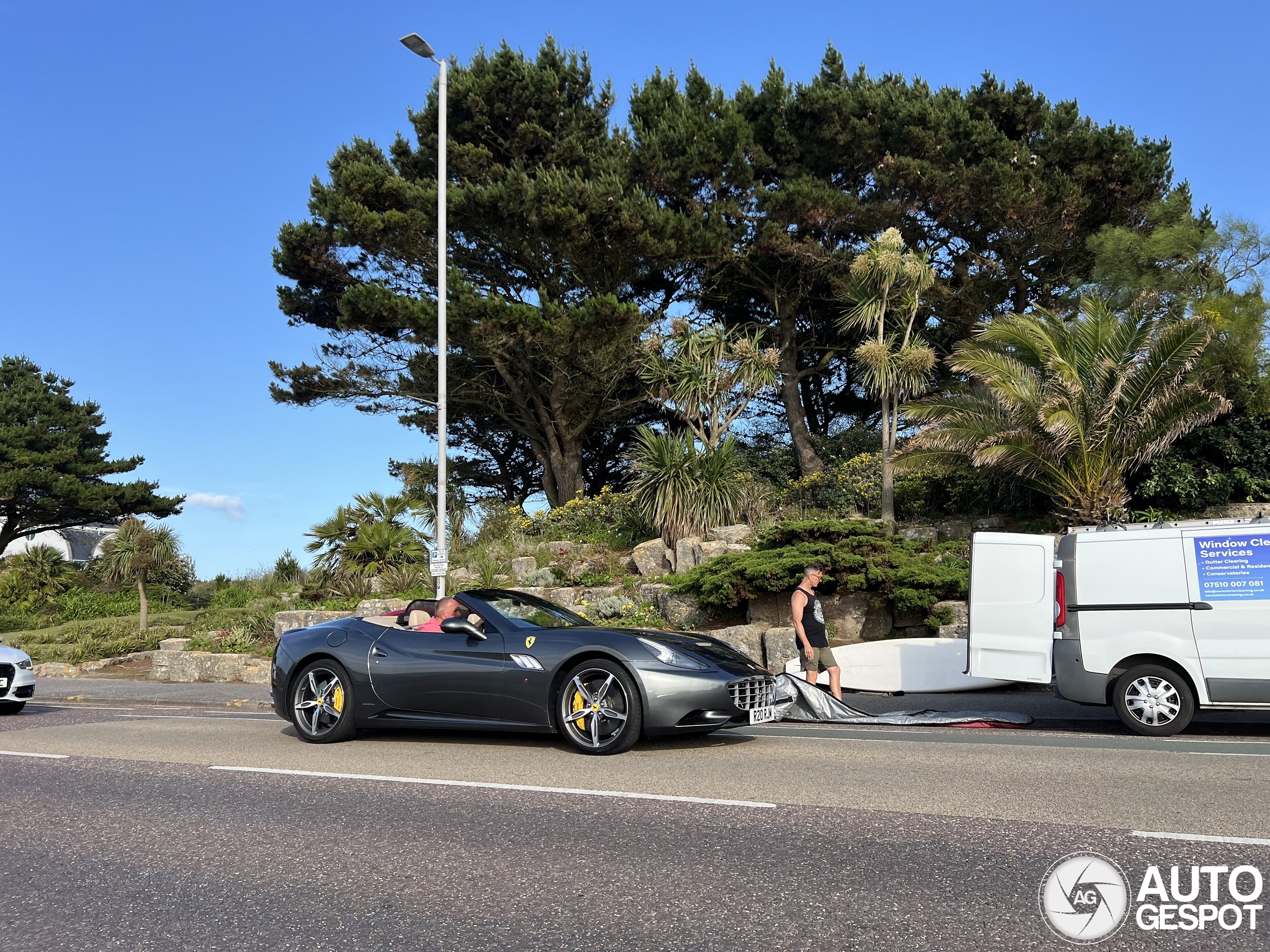 Ferrari California
