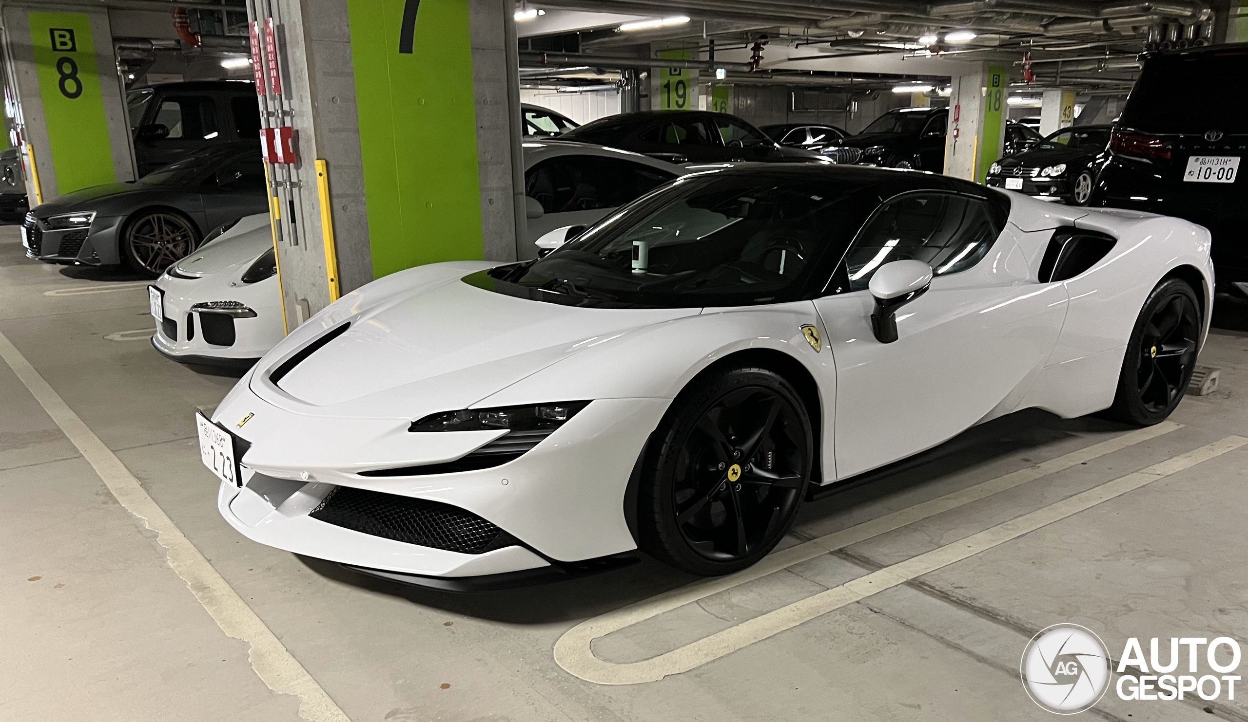 Ferrari SF90 Spider