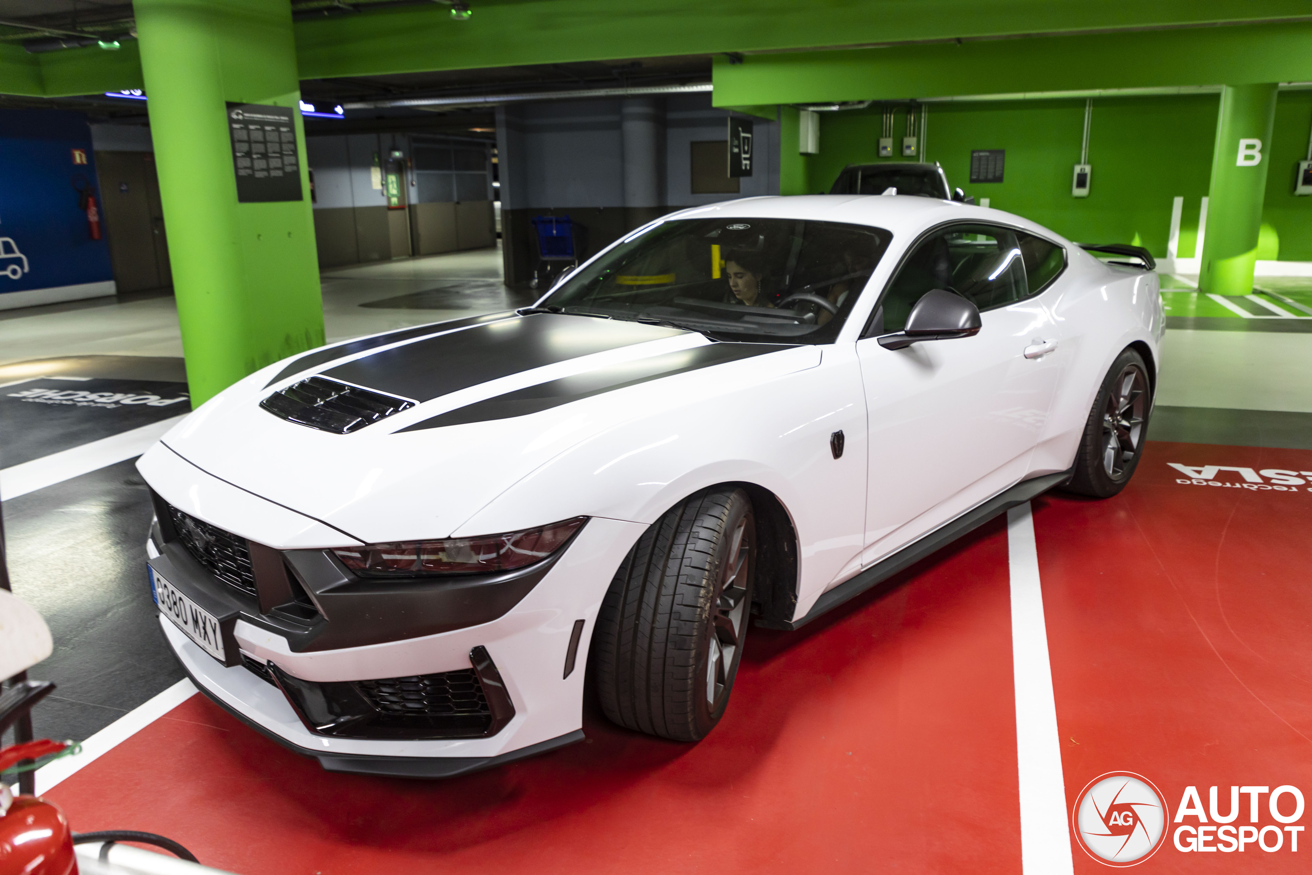 Ford Mustang Dark Horse 2024