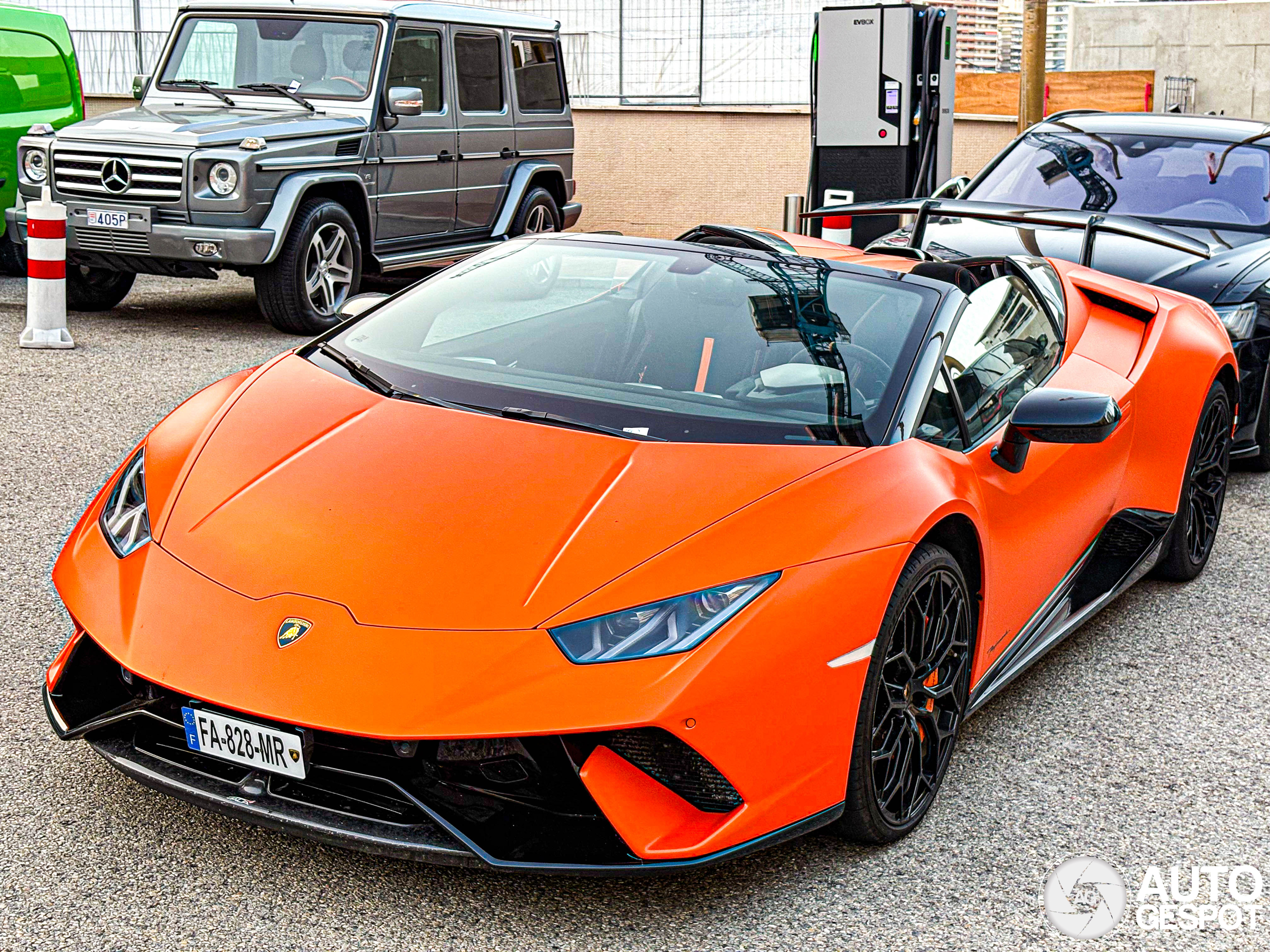 Lamborghini Huracán LP640-4 Performante Spyder