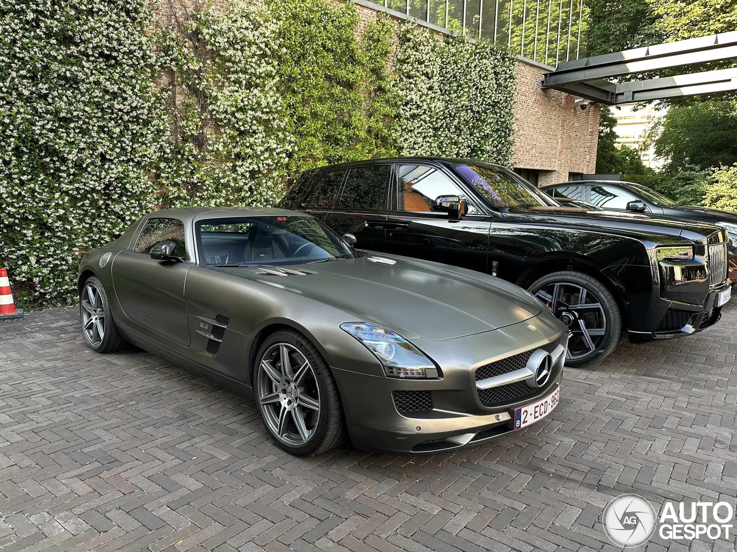 Mercedes-Benz SLS AMG
