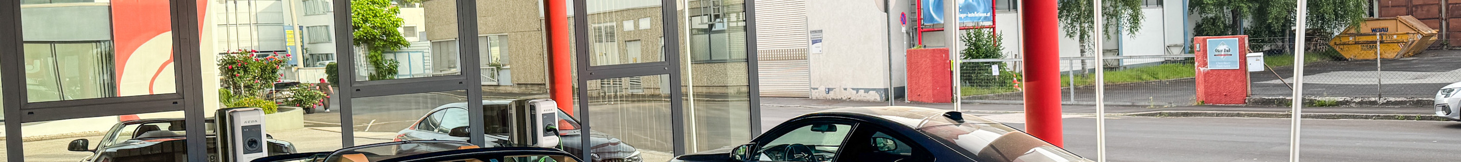 Aston Martin DB9 Volante 2013