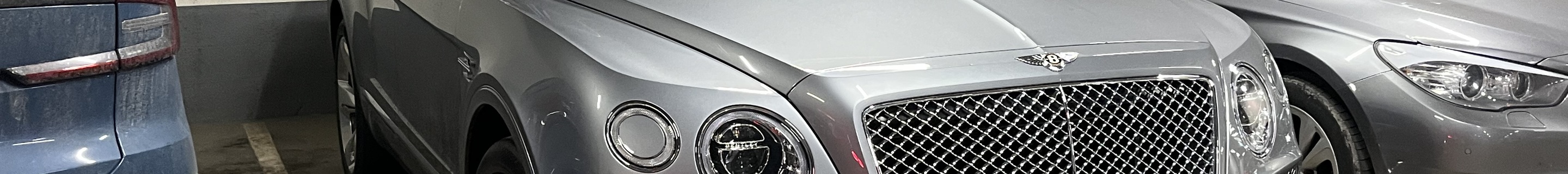 Bentley Bentayga Hybrid