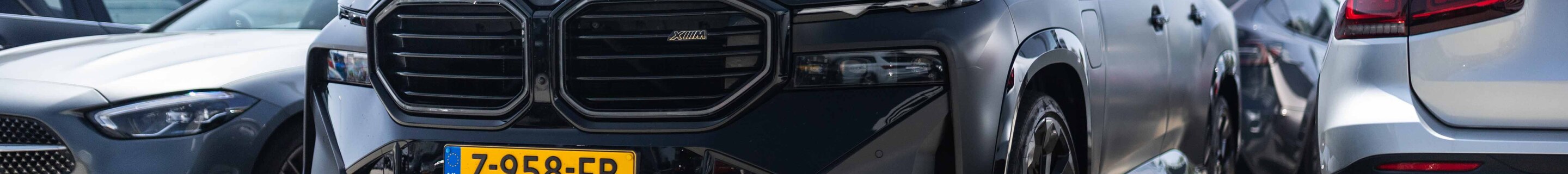 BMW XM G09