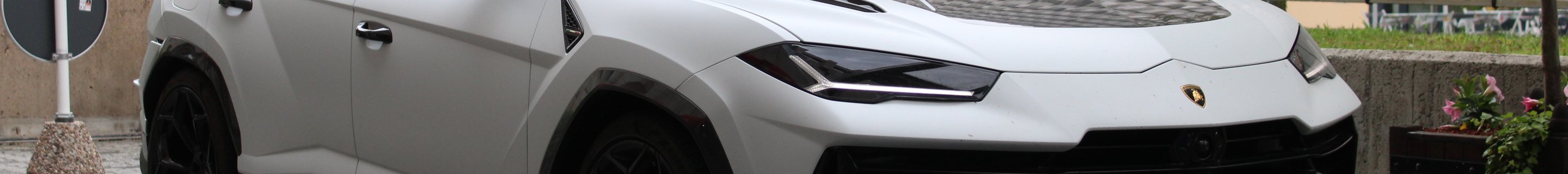 Lamborghini Urus Performante