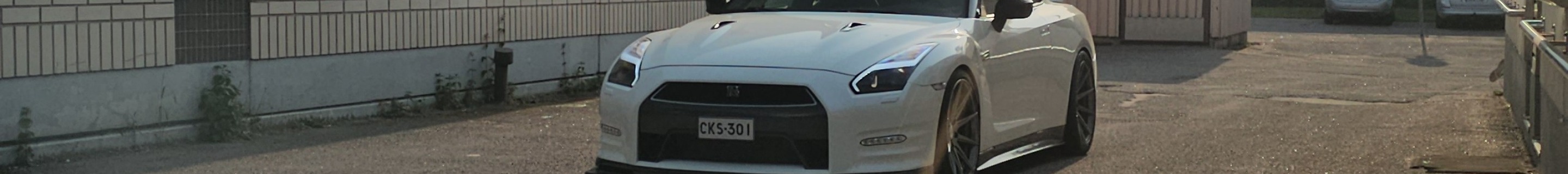 Nissan GT-R 2011