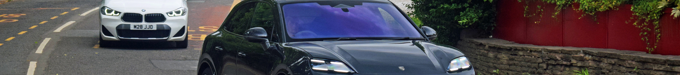 Porsche Macan EV Turbo