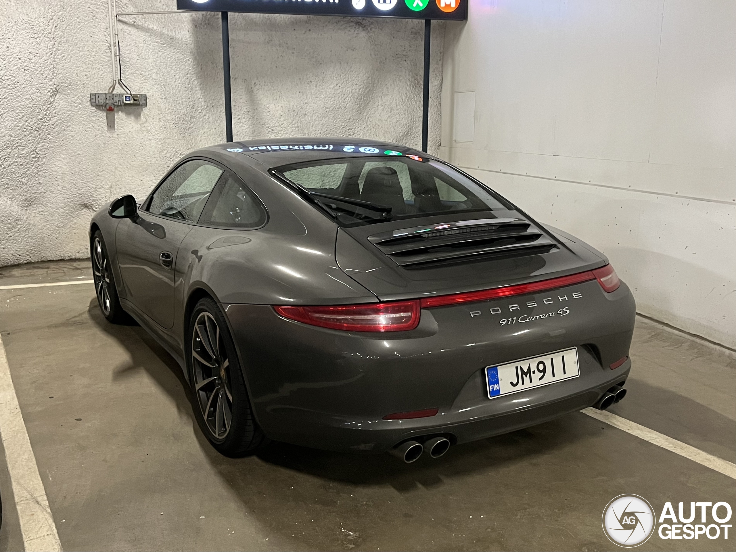 Porsche 991 Carrera 4S MkI
