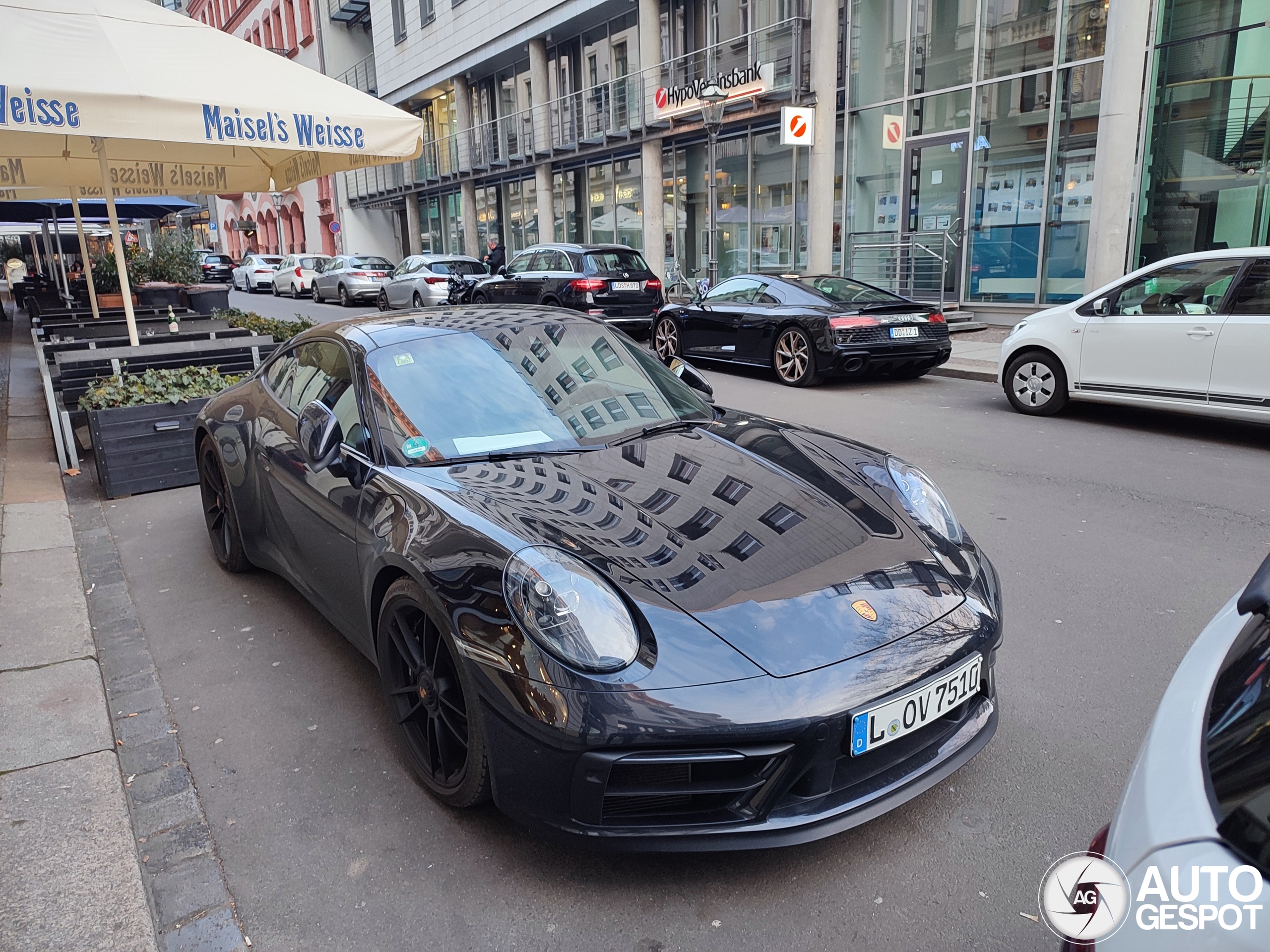 Porsche 992 Carrera GTS