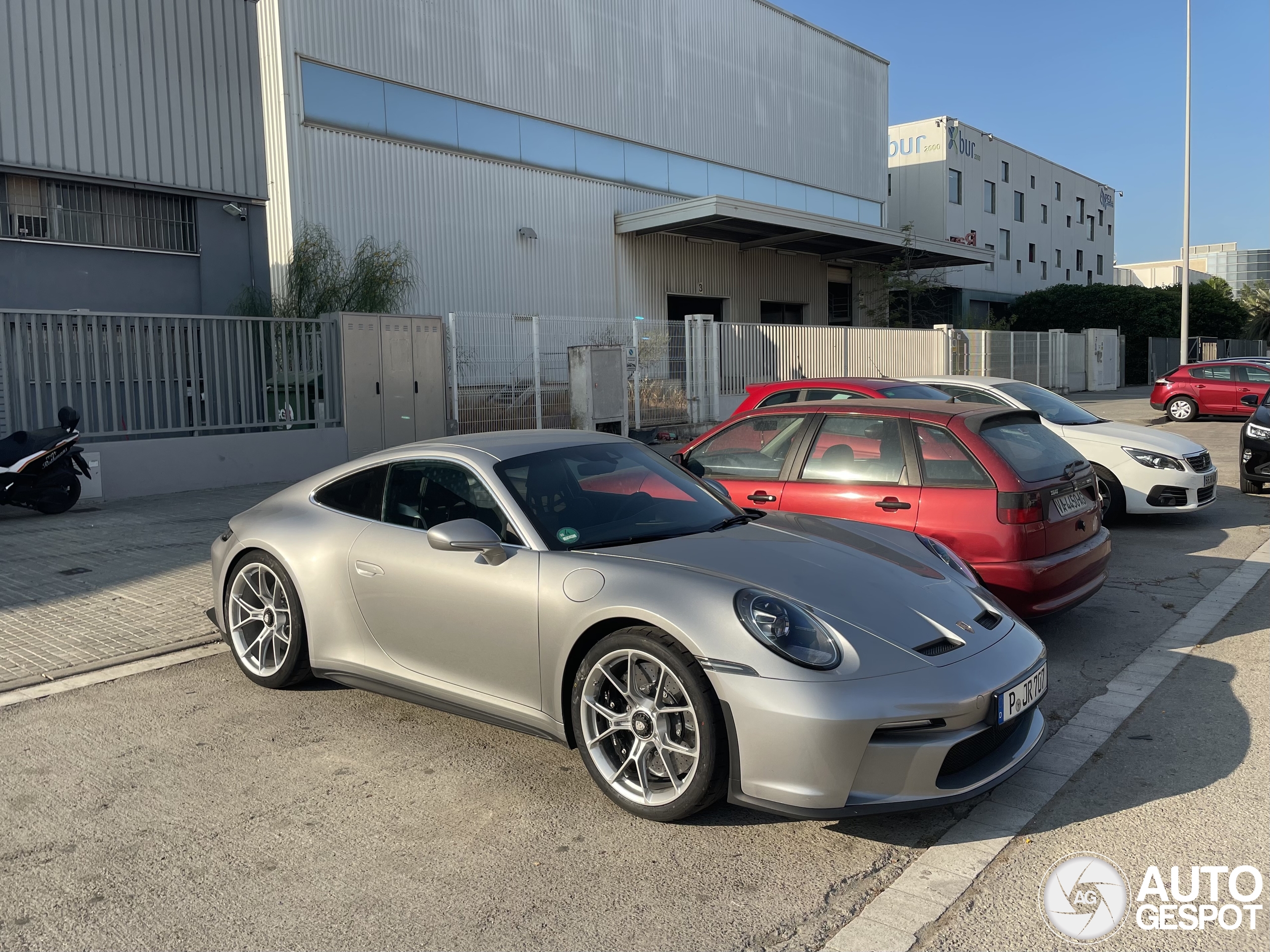 Porsche 992 GT3 Touring