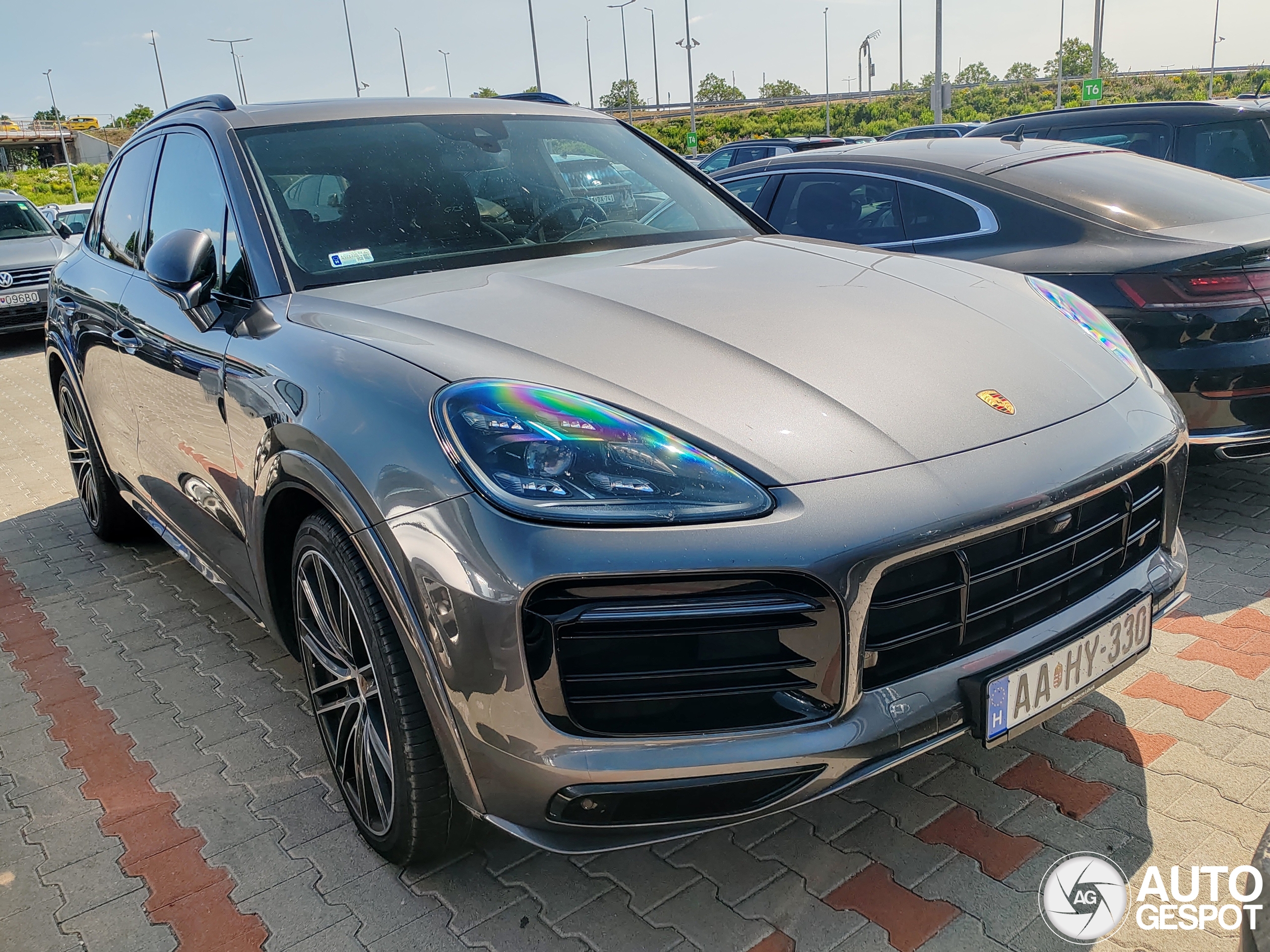 Porsche 9YA Cayenne GTS