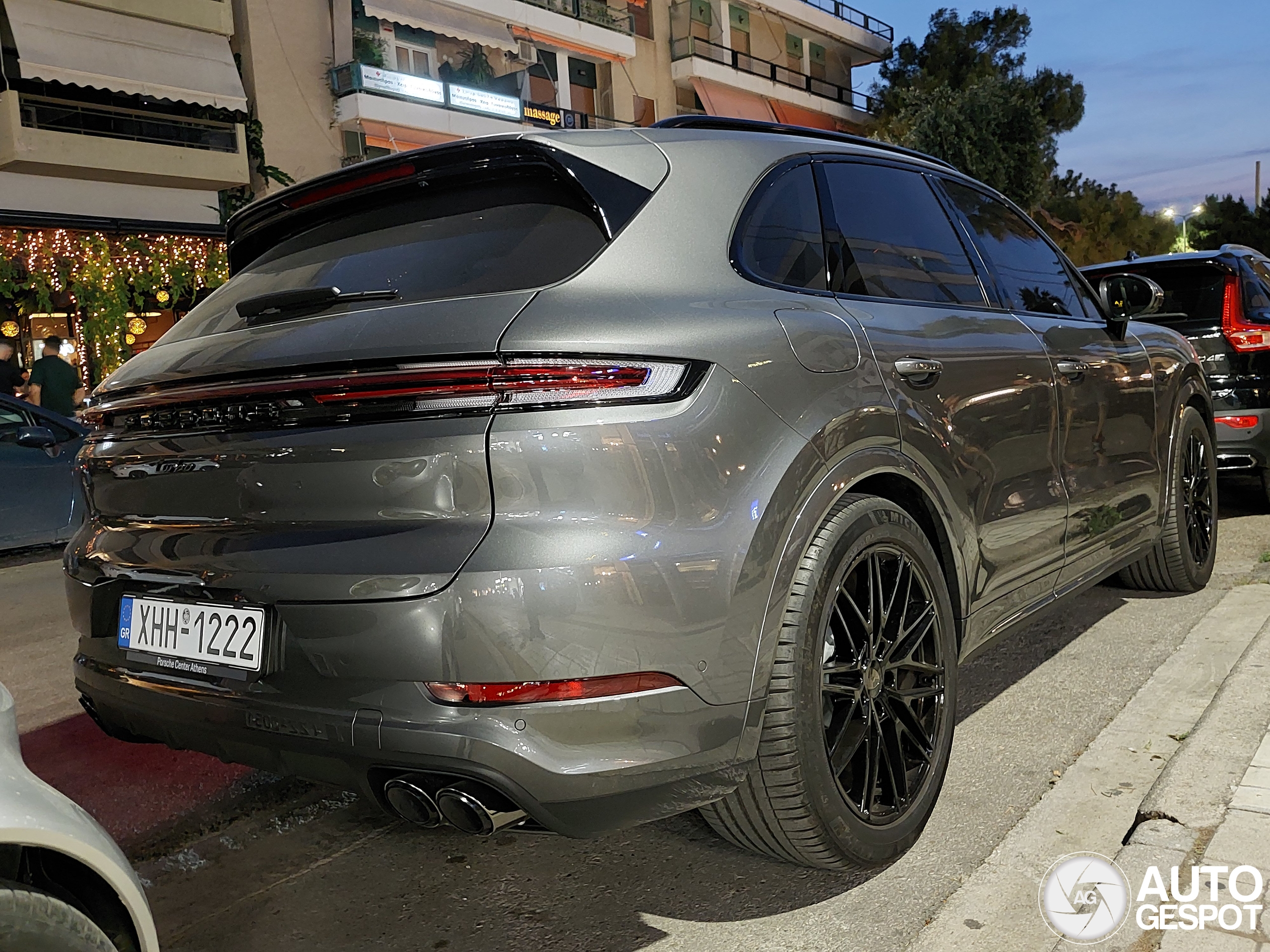 Porsche 9YA Cayenne Turbo E-Hybrid