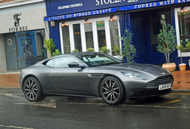 Aston Martin DB11 V8