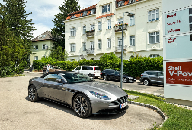 Aston Martin DB11 V8 Volante