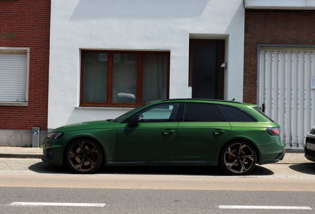 Audi RS4 Avant B9