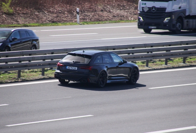 Audi RS6 Avant C8