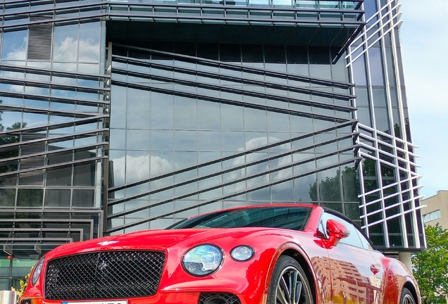 Bentley Continental GTC V8 2020