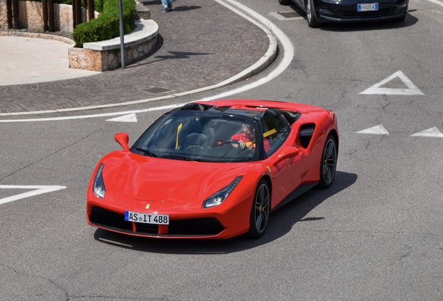 Ferrari 488 Spider