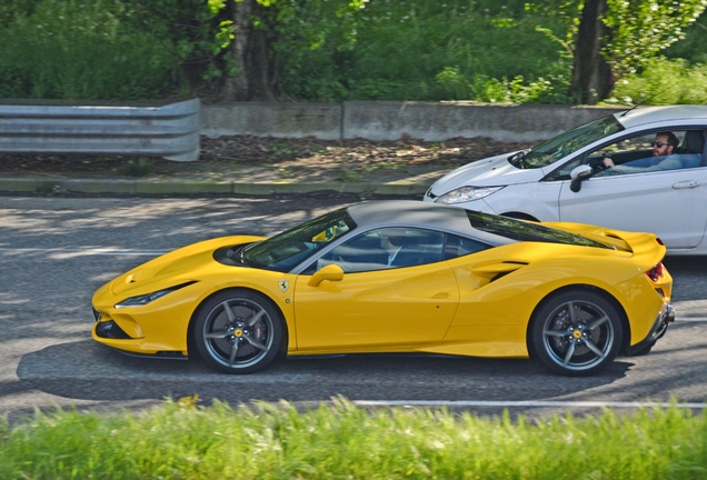 Ferrari F8 Tributo