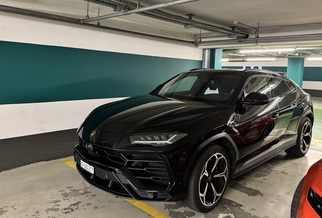 Lamborghini Urus