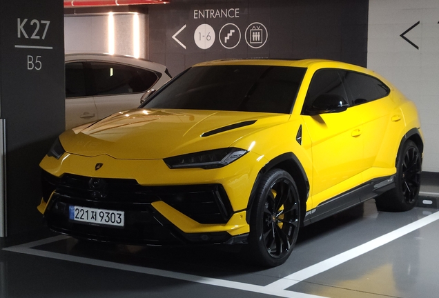 Lamborghini Urus S