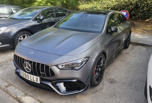 Mercedes-AMG CLA 45 S Shooting Brake X118