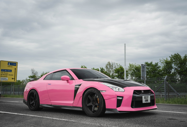 Nissan GT-R 2017
