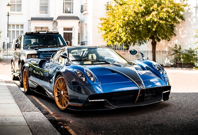Pagani Huayra Roadster