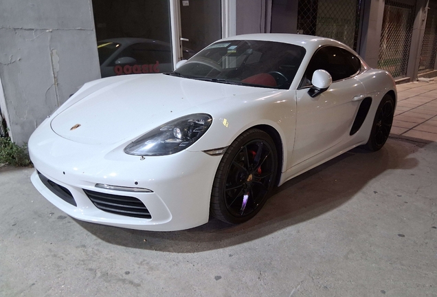 Porsche 718 Cayman S