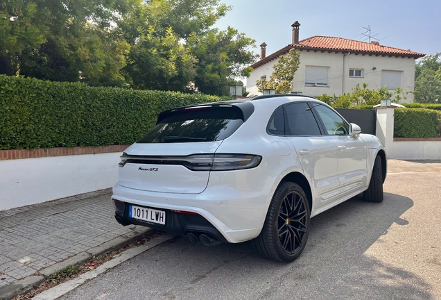 Porsche 95B Macan GTS MkIII