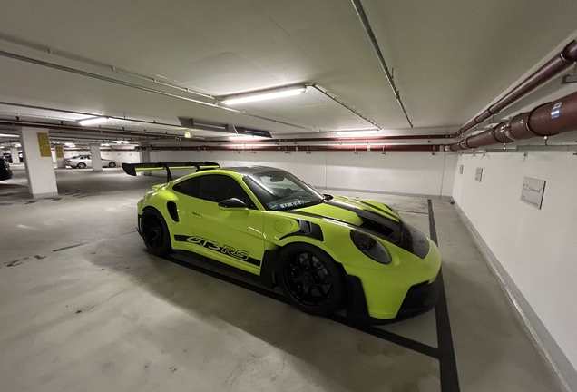 Porsche 992 GT3 RS Weissach Package