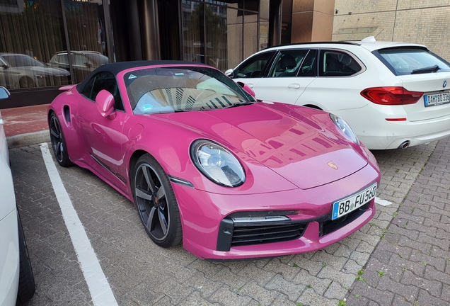 Porsche 992 Turbo Cabriolet