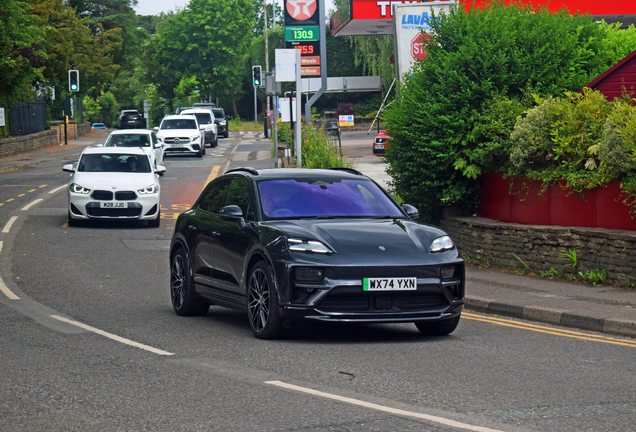 Porsche Macan EV Turbo