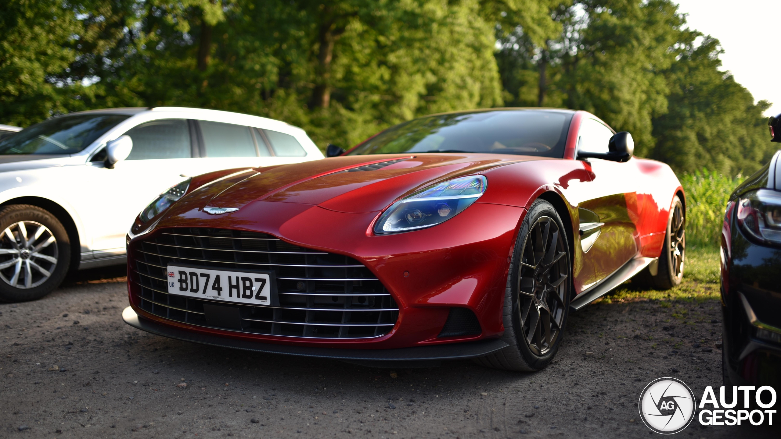 Aston Martin Vanquish 2025