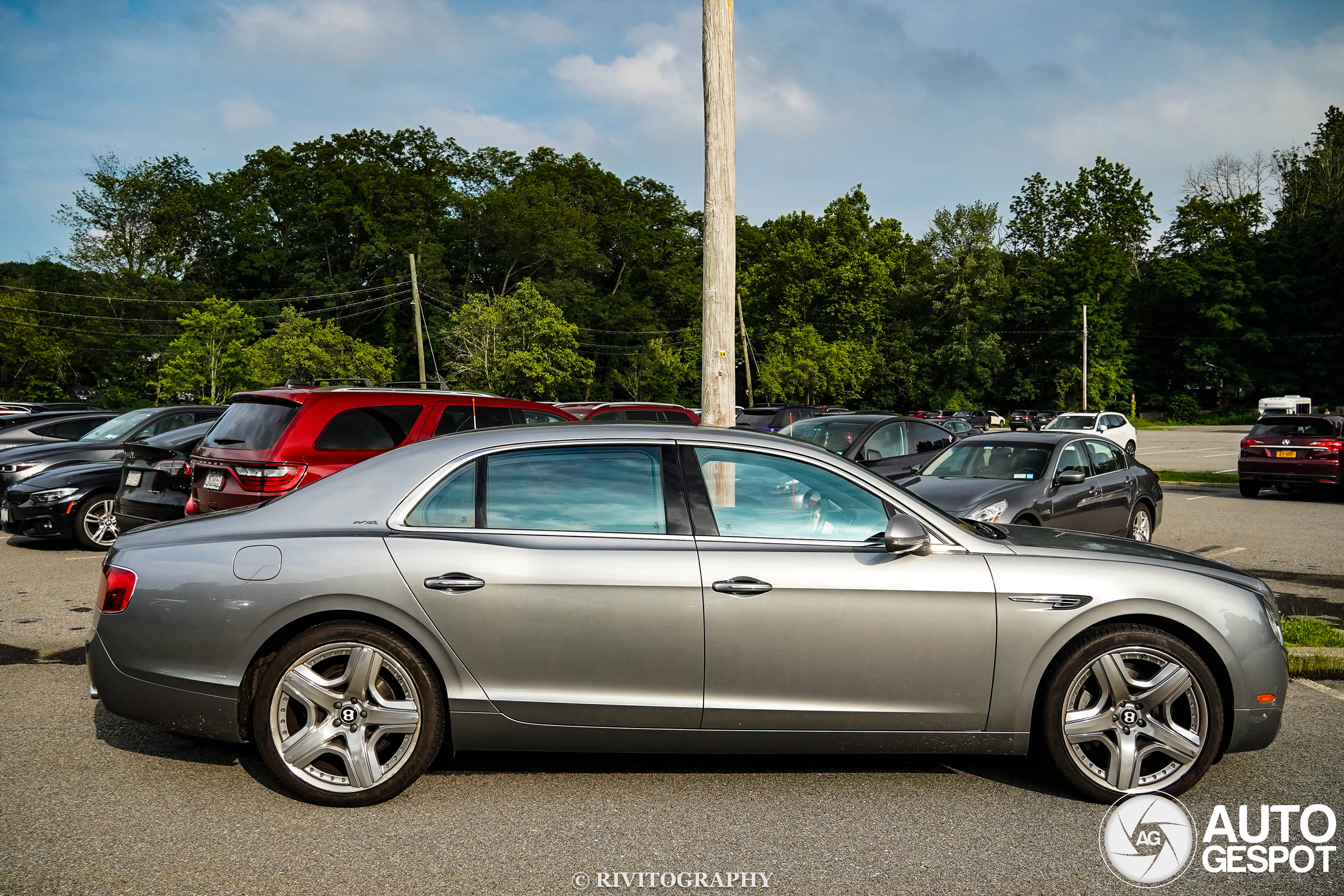 Bentley Flying Spur W12