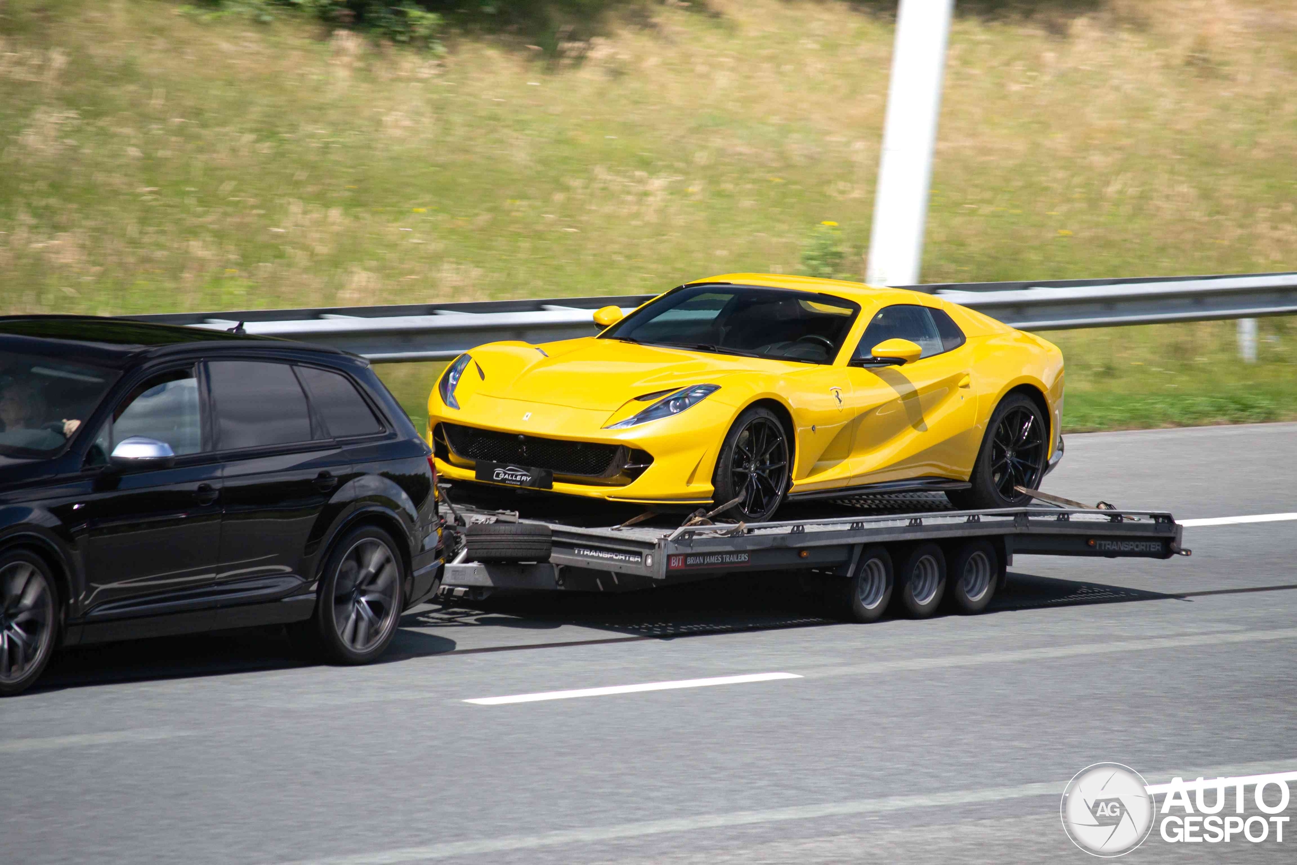 Ferrari 812 GTS