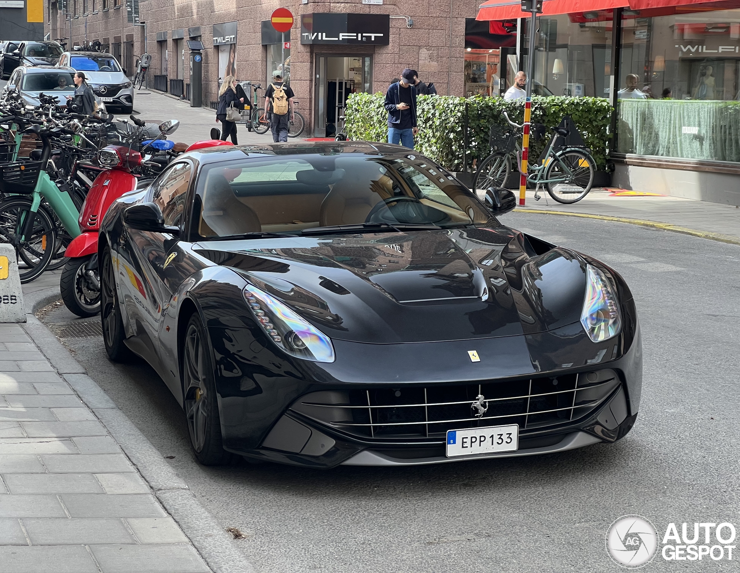 Ferrari F12berlinetta