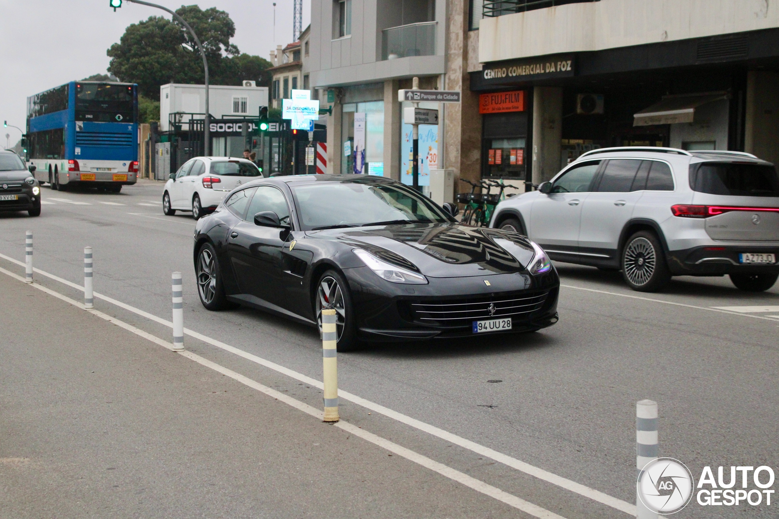 Ferrari GTC4Lusso T