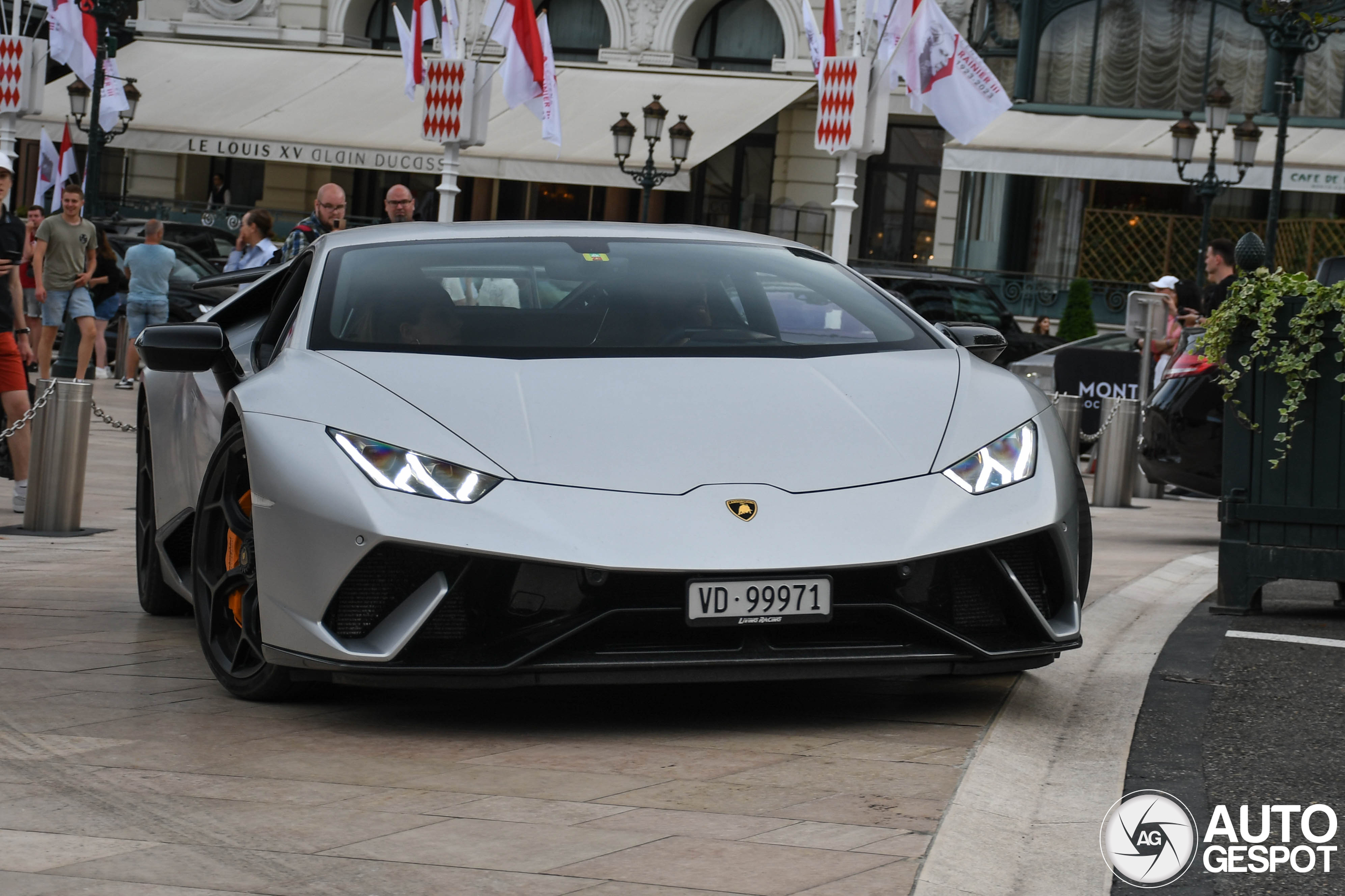 Lamborghini Huracán LP640-4 Performante
