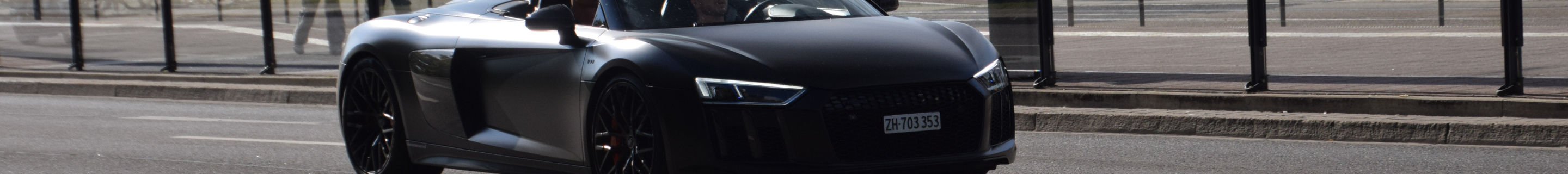 Audi R8 V10 Spyder 2016