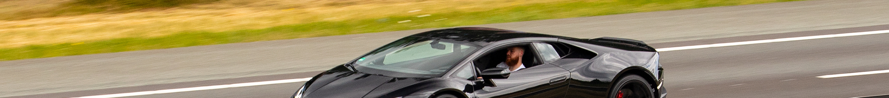 Lamborghini Huracán LP640-4 EVO