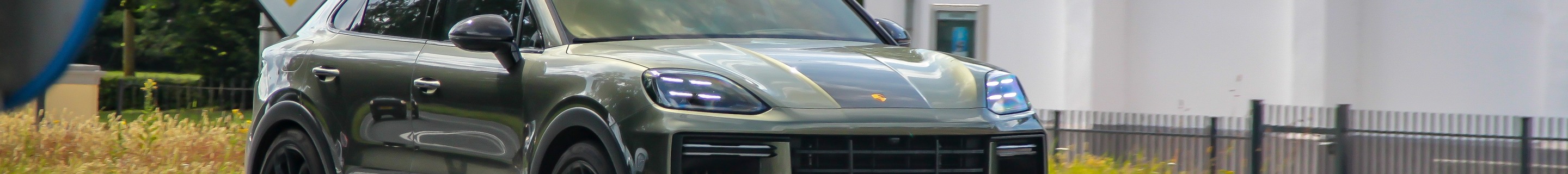 Porsche Cayenne Coupé Turbo E-Hybrid