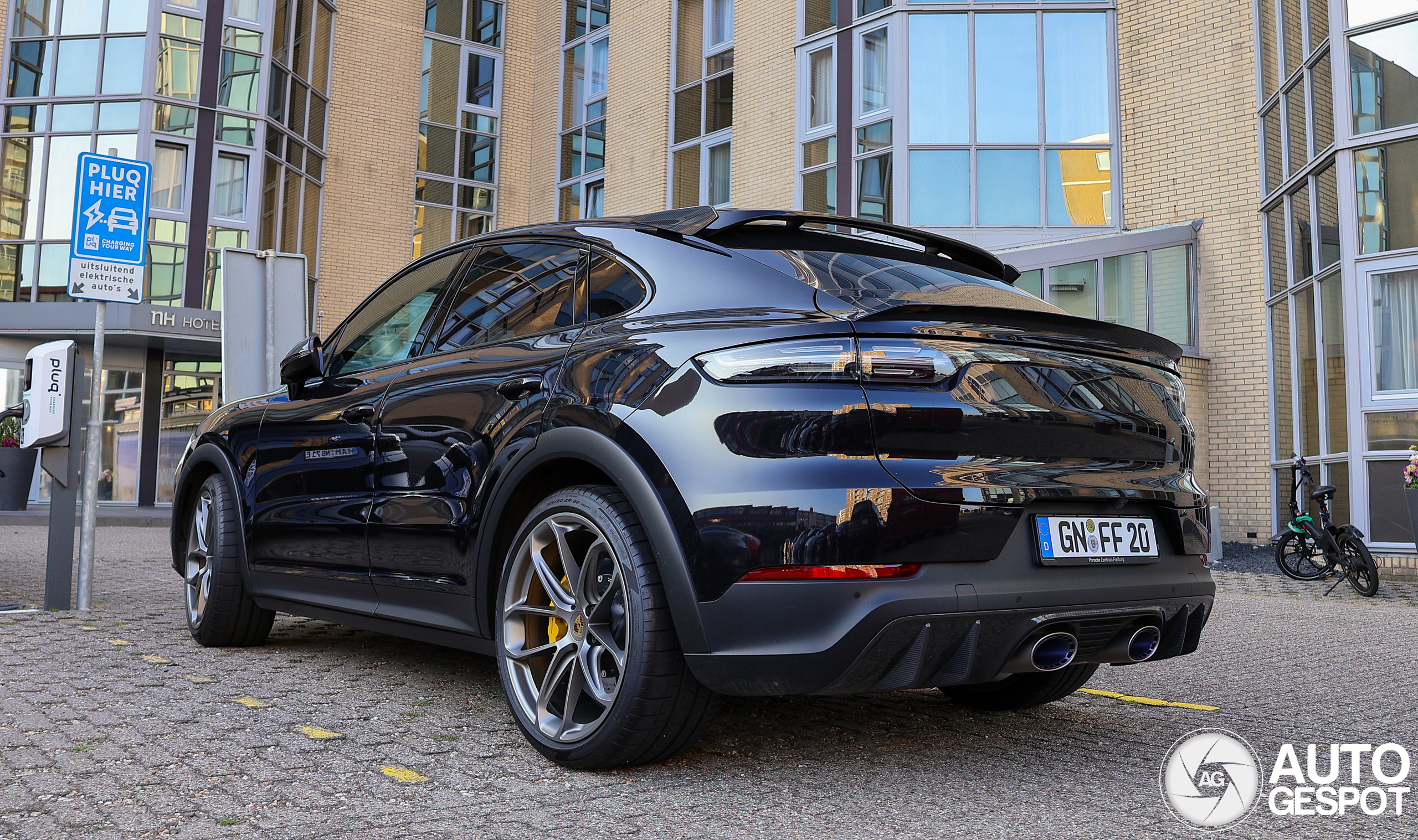 Porsche Cayenne Coupé Turbo GT