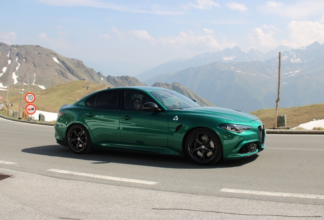 Alfa Romeo Giulia Quadrifoglio 2023
