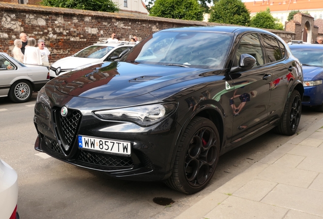 Alfa Romeo Stelvio Quadrifoglio 2023